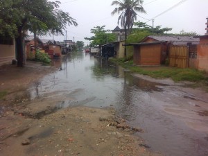 Article : Une petite pluie, et Cotonou est inondée